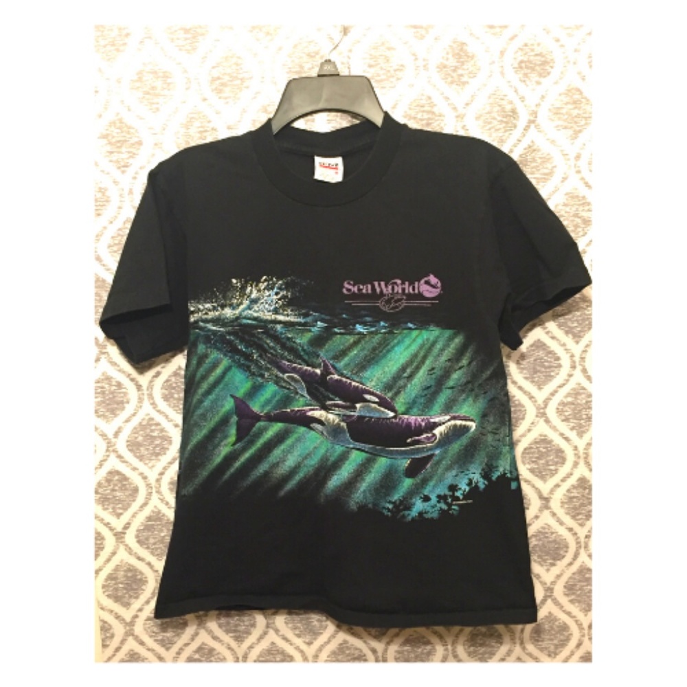 1990's Seaworld T Shirt